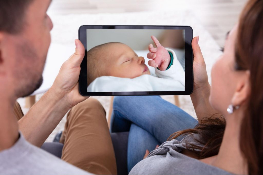 How To Choose The Best Baby Monitor To Buy