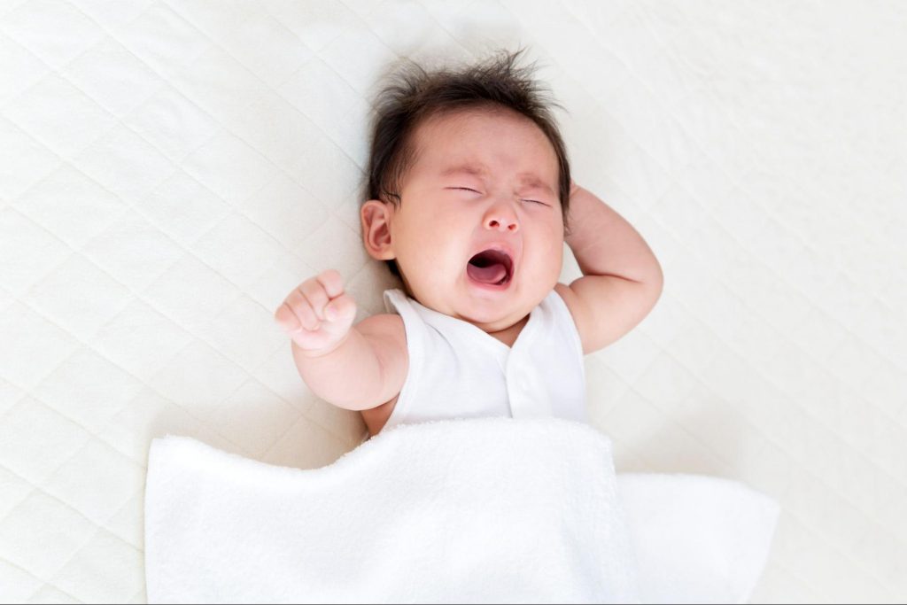 use best sleep training books to stop baby crying